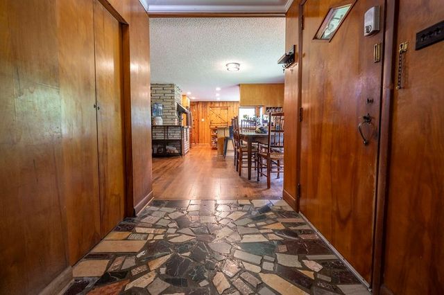 221 E 97th Street, Kansas City, MO 64114