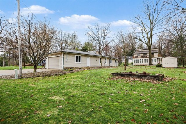 10543 Wildwood Circle, Richland, MI 49083