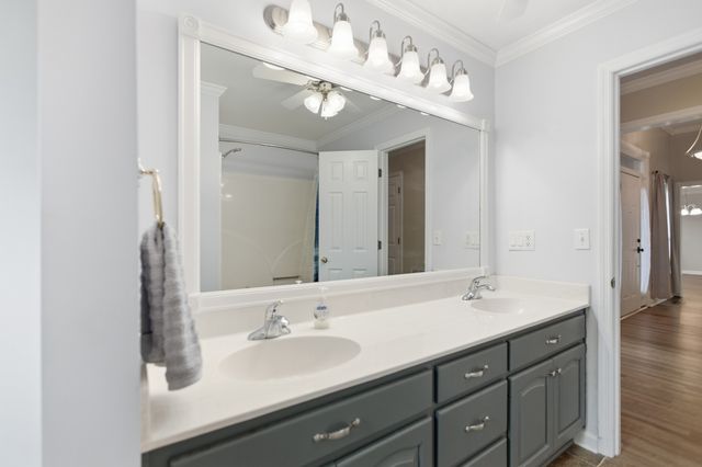 3 Derby Dr, Fayetteville, TN 37334