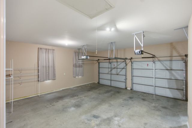 3 Derby Dr, Fayetteville, TN 37334