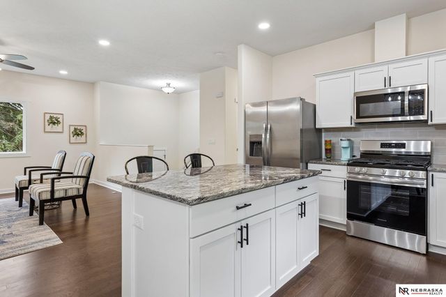 2304 S 7th Street, Omaha, NE 68108