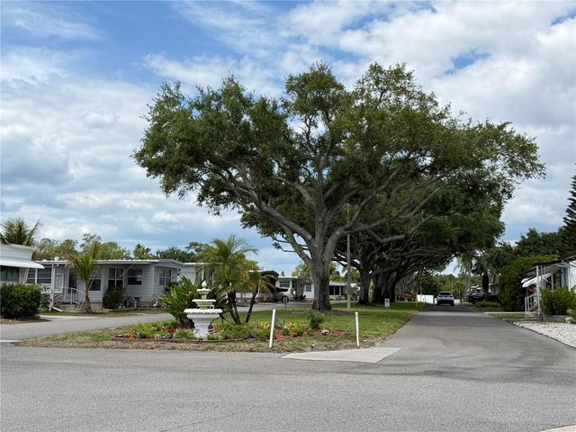 2331 BELLEAIR ROAD 529, Clearwater, FL 33764