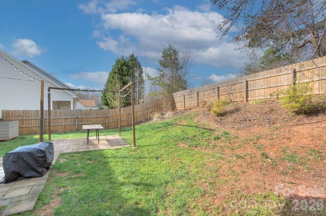 15819 Robins Way, Huntersville, NC 28078