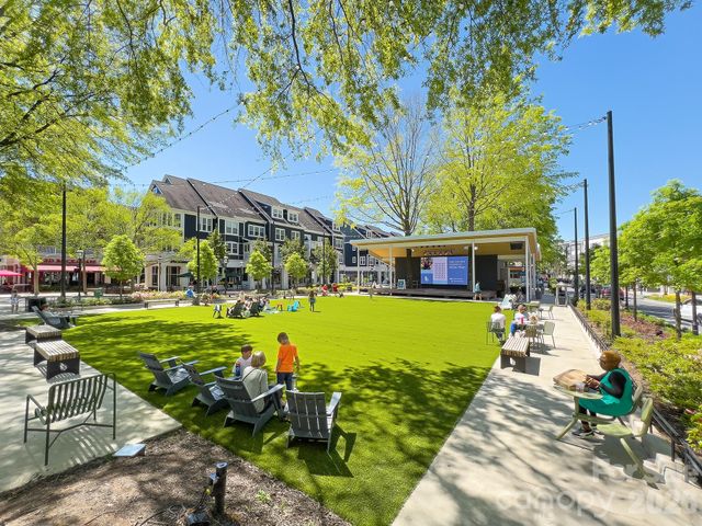 15819 Robins Way, Huntersville, NC 28078