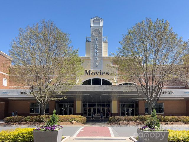 15819 Robins Way, Huntersville, NC 28078