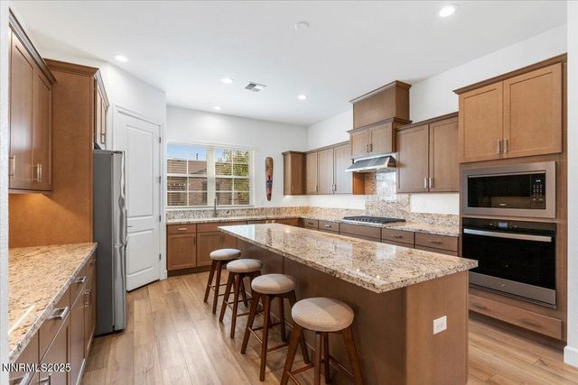 2209 Leathermans Drive, Reno, NV 89521