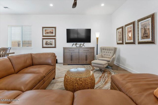 2209 Leathermans Drive, Reno, NV 89521