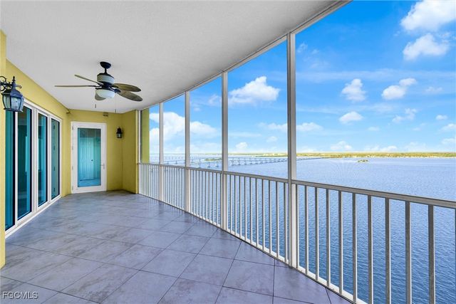 2745 1st ST 1802, Fort Myers, FL 33916