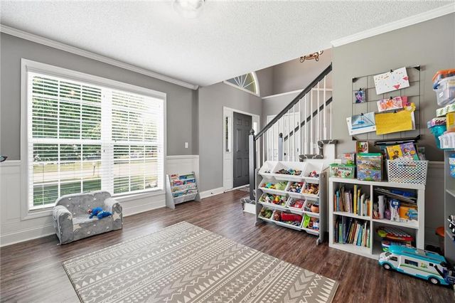21403 W 54th Terrace, Shawnee, KS 66218