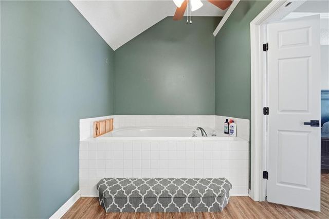 21403 W 54th Terrace, Shawnee, KS 66218