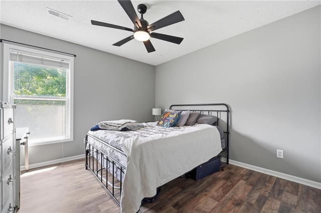 21403 W 54th Terrace, Shawnee, KS 66218
