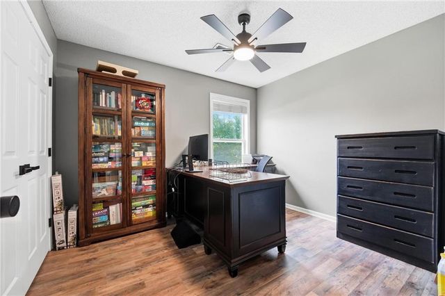21403 W 54th Terrace, Shawnee, KS 66218
