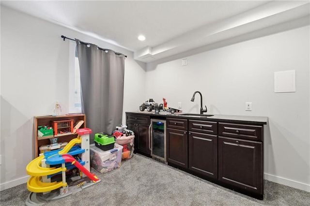 21403 W 54th Terrace, Shawnee, KS 66218