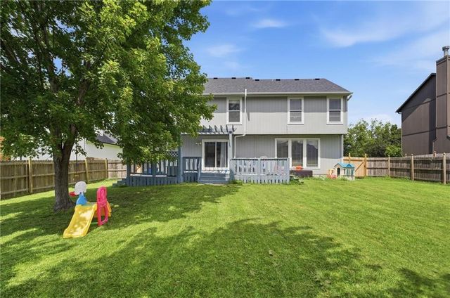 21403 W 54th Terrace, Shawnee, KS 66218