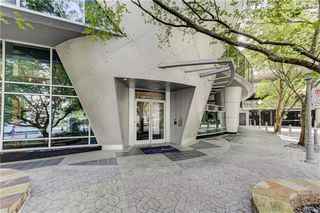 3338 Peachtree Road 2006, Atlanta, GA 30326