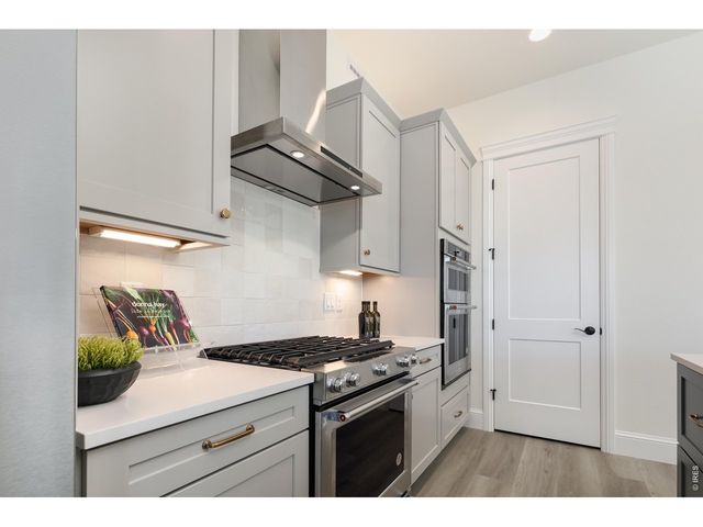 1641 Poplar Dr, Erie, CO 80516