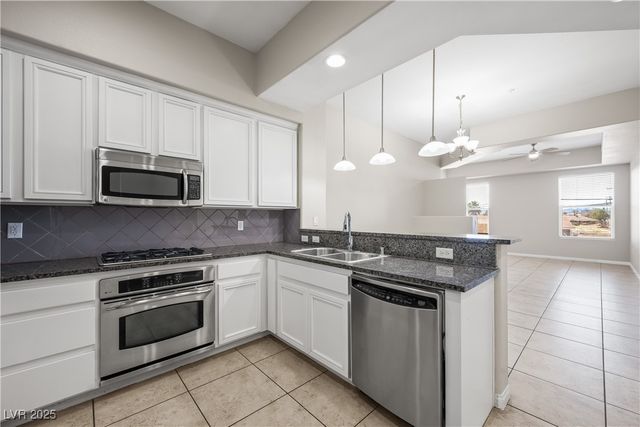 20 East Serene Avenue 104, Las Vegas, NV 89123