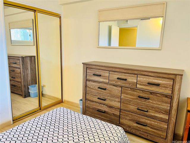 2440 Kuhio Avenue 1502, Honolulu, HI 96815