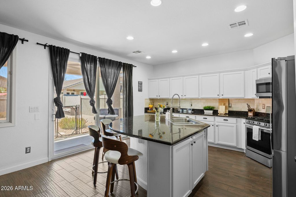 16322 N 171ST Drive, Surprise, AZ 85388 — photo 2