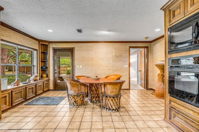11427 Glenora Drive, Houston, TX 77065