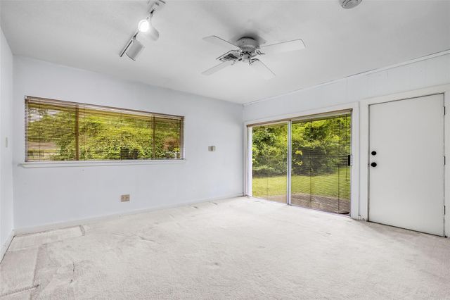 11427 Glenora Drive, Houston, TX 77065