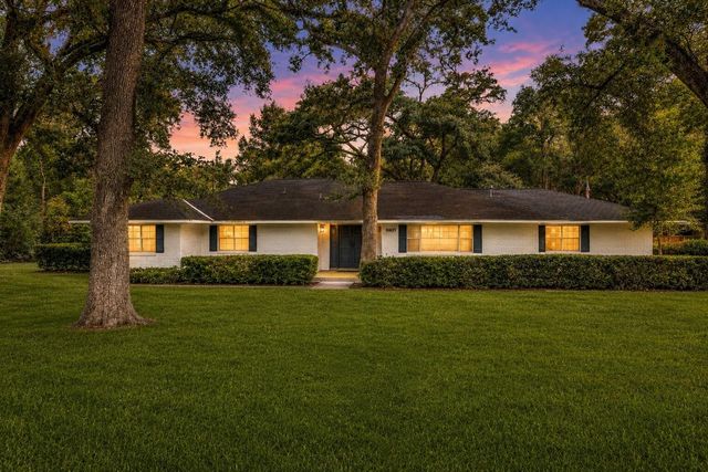 11427 Glenora Drive, Houston, TX 77065