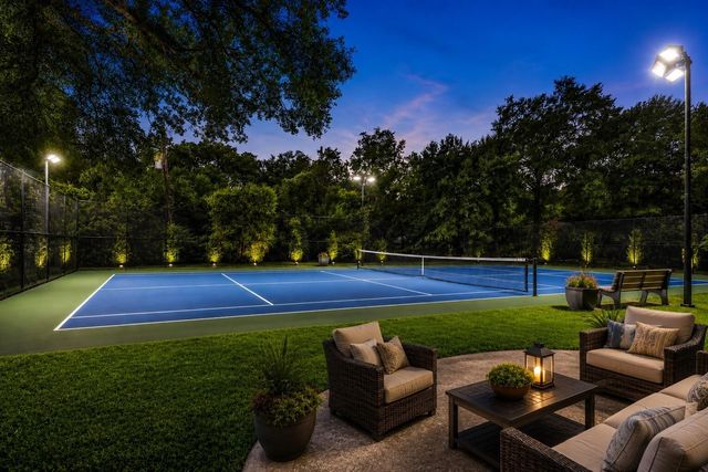 11427 Glenora Drive, Houston, TX 77065