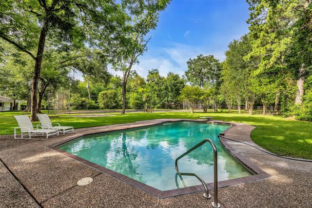 11427 Glenora Drive, Houston, TX 77065