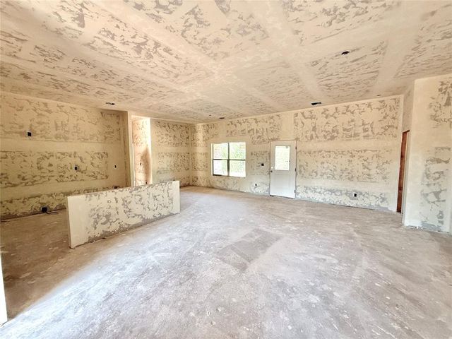 1988 Twin Spires Trail, Blanchard, OK 73010