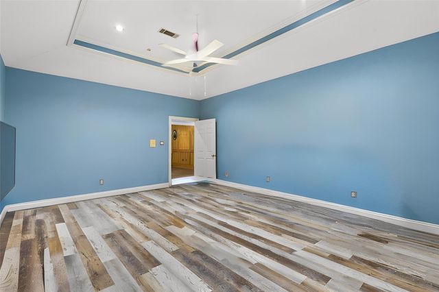 2210 Sunrise Oaks Drive, Orange, TX 77630