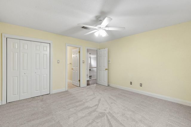 2210 Sunrise Oaks Drive, Orange, TX 77630