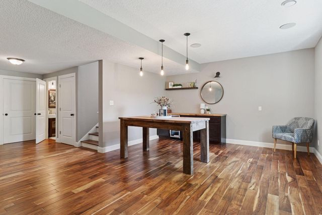 11309 Harness Draw, Woodbury, MN 55129