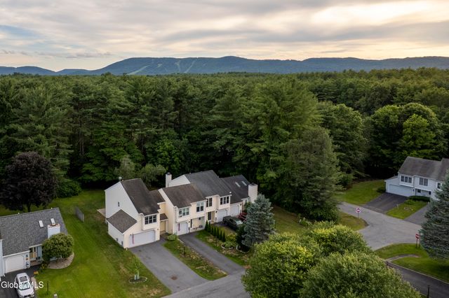 4 North Court, Queensbury, NY 12804