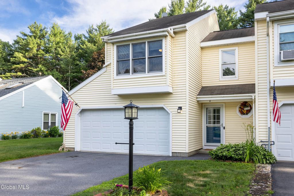 4 North Court, Queensbury, NY 12804