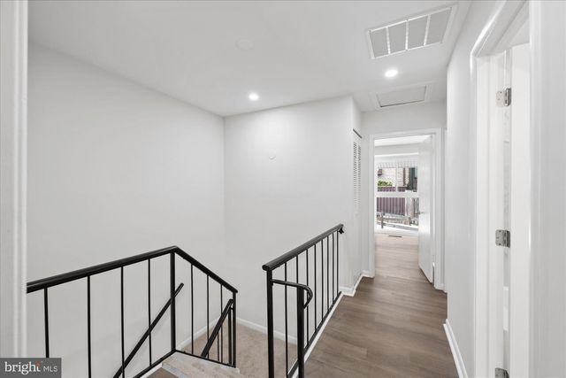 9226 THREE OAKS DR, Silver Spring, MD 20901