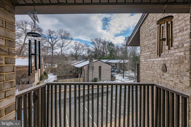 9226 THREE OAKS DR, Silver Spring, MD 20901