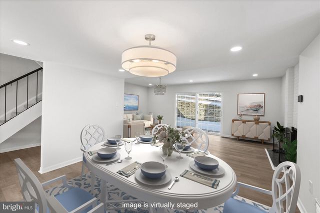 9226 THREE OAKS DR, Silver Spring, MD 20901