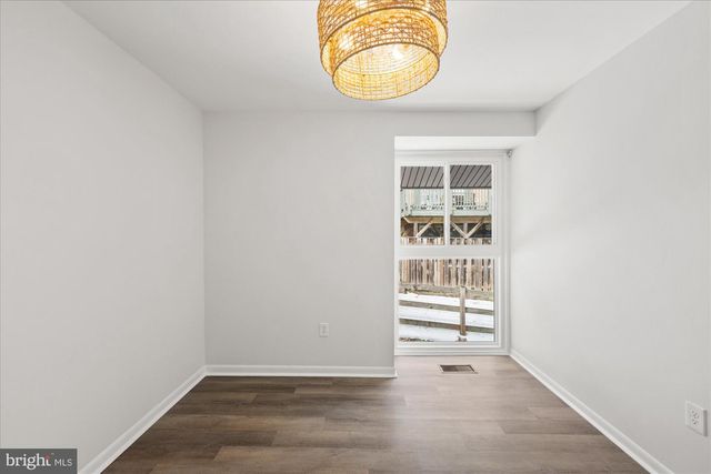 9226 THREE OAKS DR, Silver Spring, MD 20901