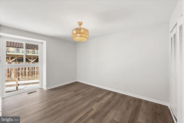 9226 THREE OAKS DR, Silver Spring, MD 20901