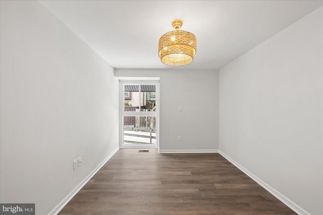 9226 THREE OAKS DR, Silver Spring, MD 20901