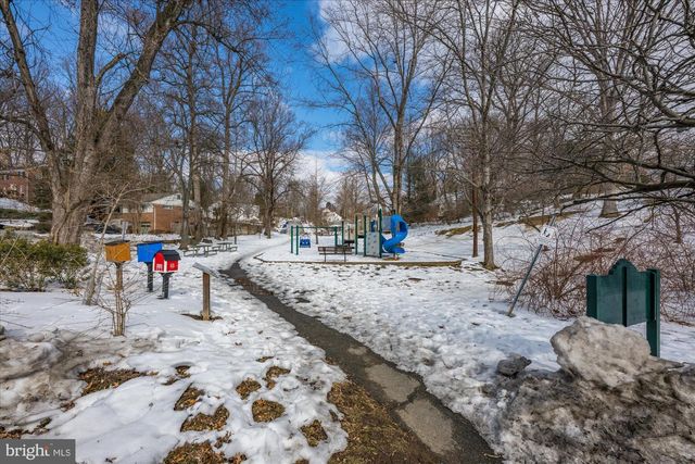 9226 THREE OAKS DR, Silver Spring, MD 20901