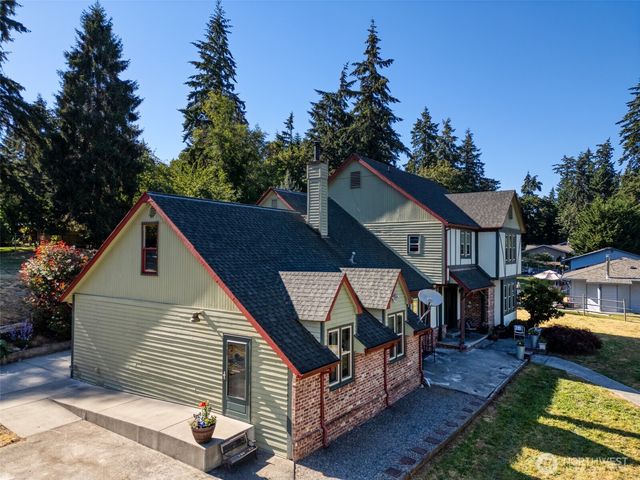 36721 6th Avenue SW, Federal Way, WA 98023