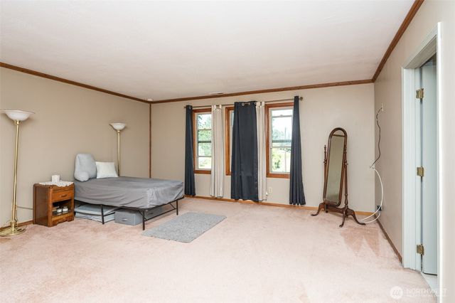 36721 6th Avenue SW, Federal Way, WA 98023