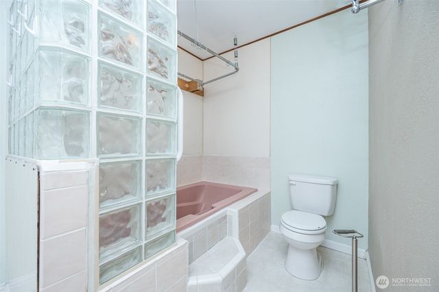 36721 6th Avenue SW, Federal Way, WA 98023