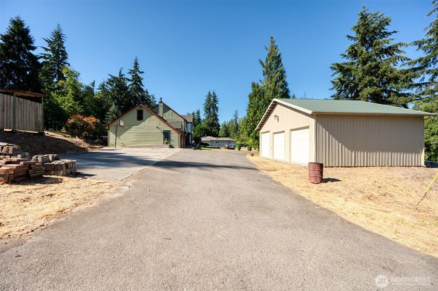 36721 6th Avenue SW, Federal Way, WA 98023