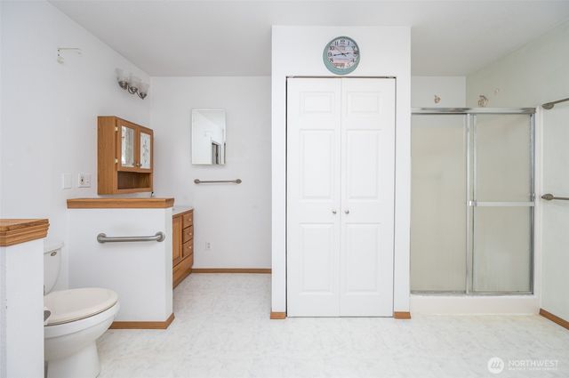 36721 6th Avenue SW, Federal Way, WA 98023