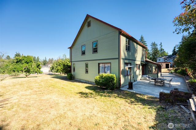 36721 6th Avenue SW, Federal Way, WA 98023