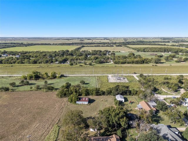 600 S Main Street, Mart, TX 76664