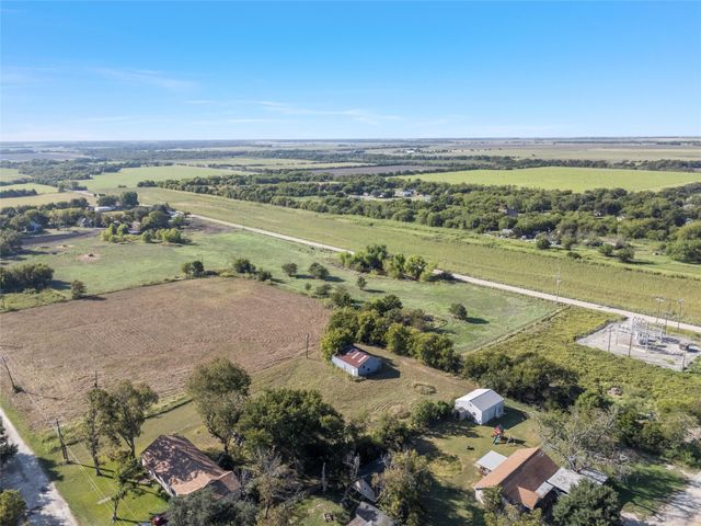 600 S Main Street, Mart, TX 76664