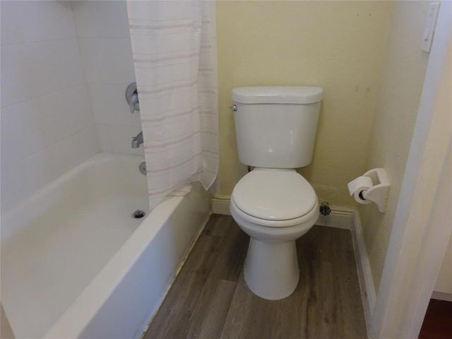 6050 NW 64th Avenue 307, Tamarac, FL 33319